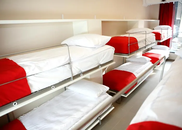 City Express Hostel